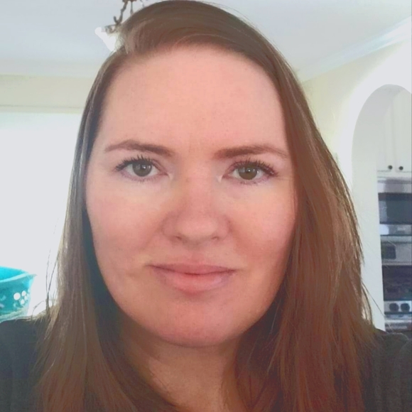 Meet your Posher, Tonya - Picture 1 of 1